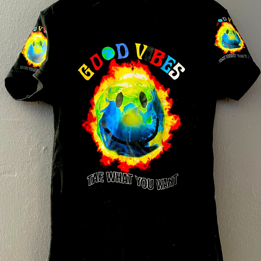 Good vibes tee